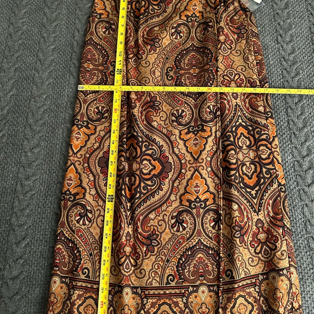 Brand New, Long, Maxi Skirt by Rafaella
Size 8 - Picture 10 of 10